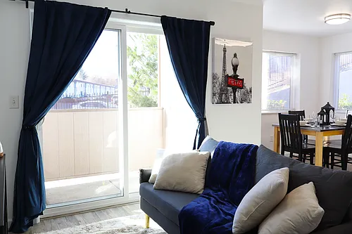 10 Gentry Way Photo 1