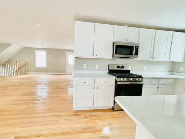 218 Vane St #1, Revere, MA 02151