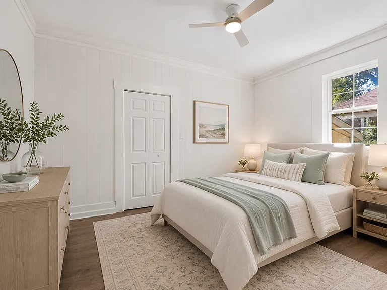 324 Walnut St — Photo 14
