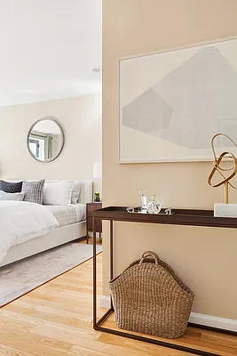 Sold by Compass | media 8