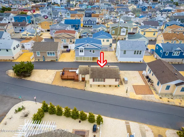 121 Harbor Drive, Lavallette, NJ 08735