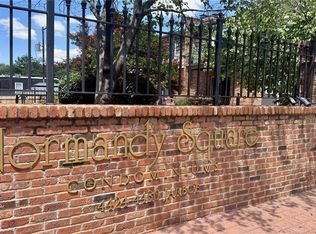 4426 Jarboe St APT 5, Kansas City, MO 64111
