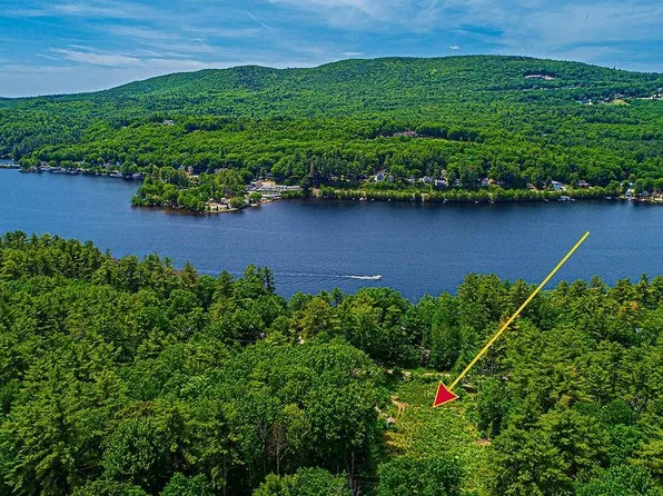 Sanctuary Lane #32, Alton, NH 03810