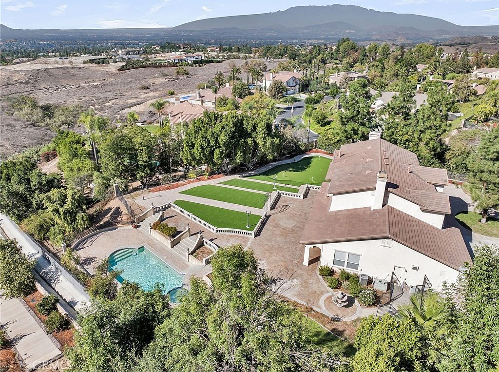 7535 Misty View Pl, Riverside, CA 92506 | MLS #IV25254788 | Zillow