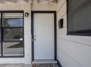 5330 Windswept Ln, Houston, TX 77056
