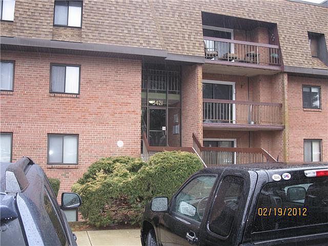 1st image of 5421   5A5 Golfview Dr