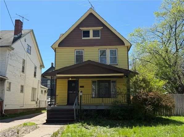 9902 Yale Ave, Cleveland, OH 44108