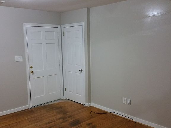 Living Room (Front Door)