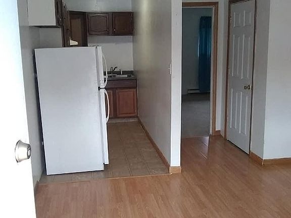 2nd image of 5118 Raven Dr APT 5