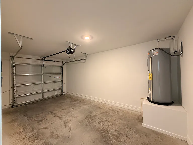 1218 Orion St — Photo 5