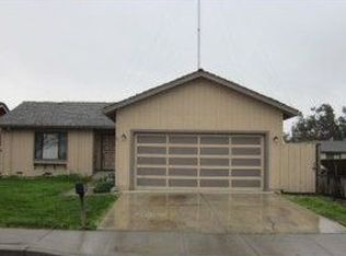 1191 Apricot Ln, Hollister, CA