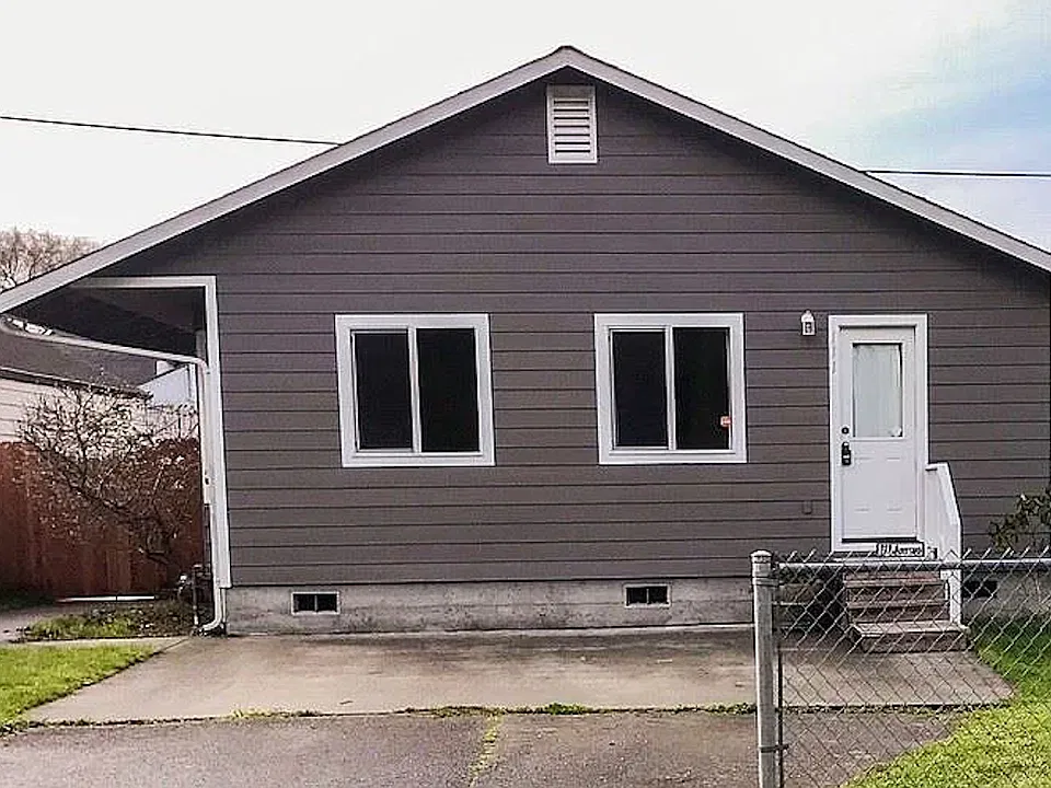 4900 Amigo Ct