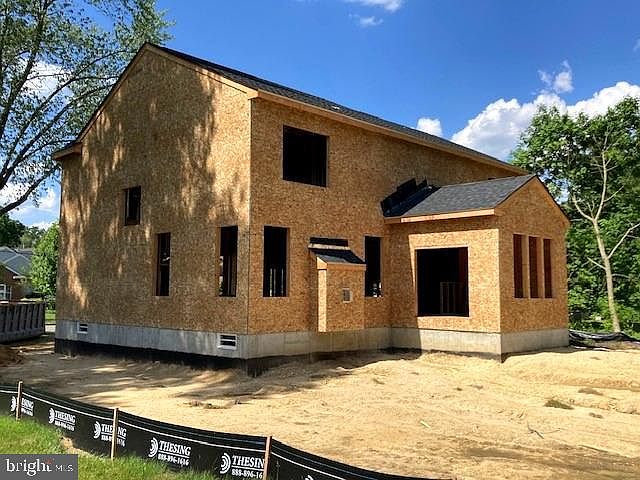 2nd image of 219 Estaugh Ave