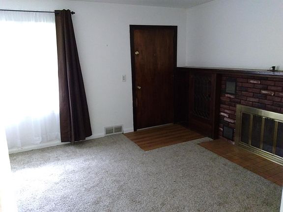 2nd image of 53110 N Twyckenham Dr