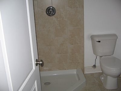 3rd image of 6144 S Ellis Ave #2
