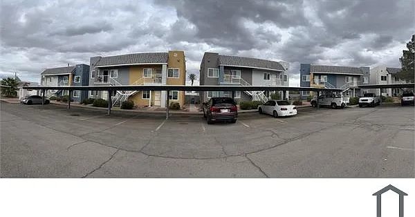 2 bed, 800 sqft, $1,400 — Photo 4