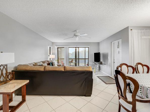 821 Sky Pine Way APT D2