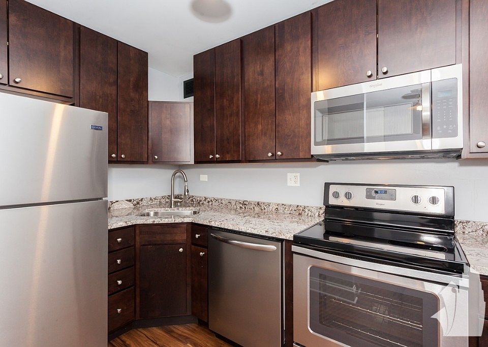 1st image of 720 W Gordon Ter #19GB