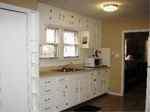 5th image of 4724 Neosho Ave