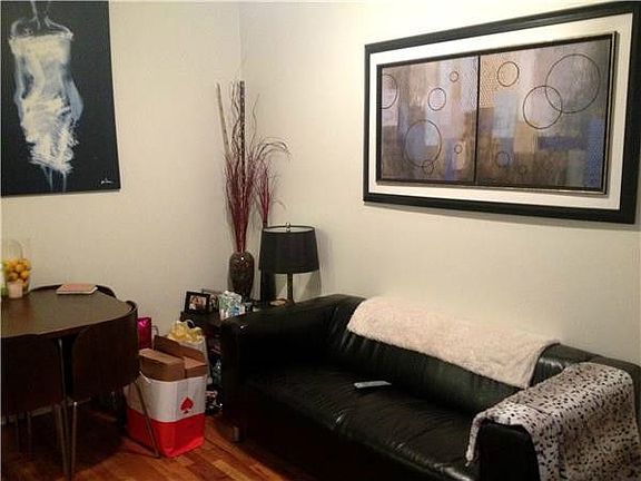 4th image of 317 E 75th St APT 7