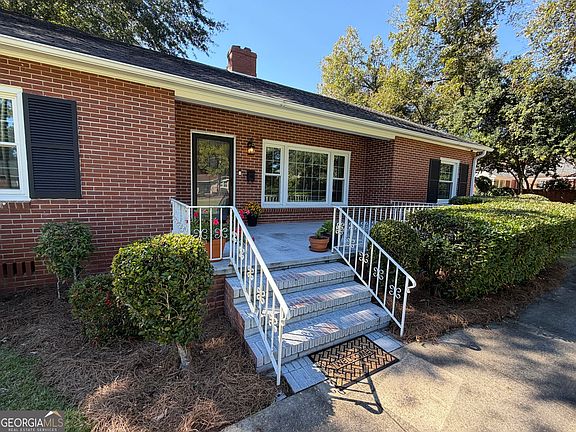 2nd image of 102 Zenith St