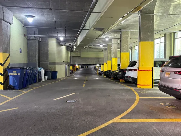 800 Jackson Street image 35 of 36