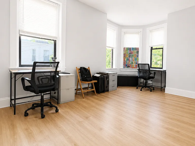 33 Gay Head St #3 — Photo 4