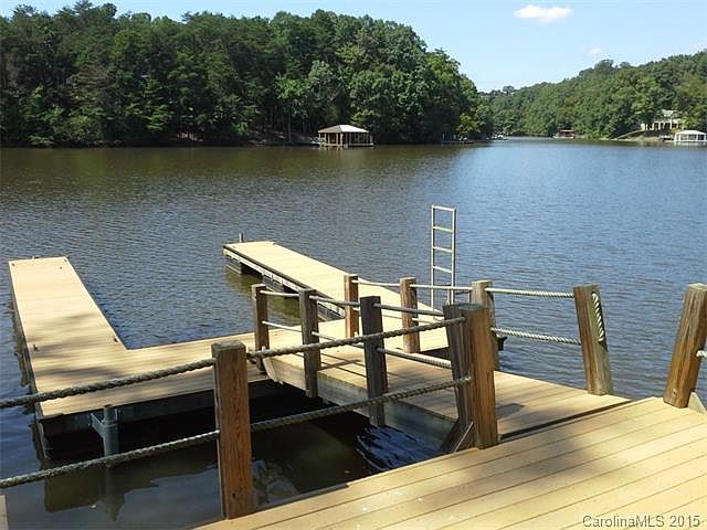 1st image of 1700 Bay Head Ct