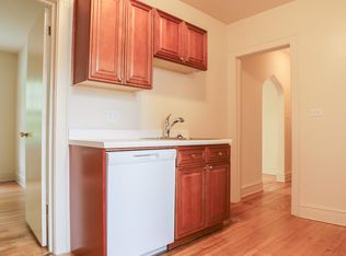 2958 N Seeley Ave #3, Chicago, IL 60618