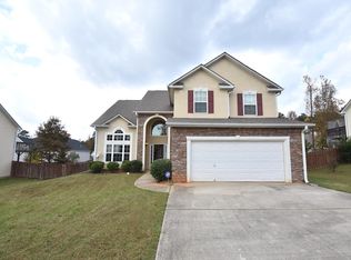 2769 Topaz Rd, Riverdale, GA 30296