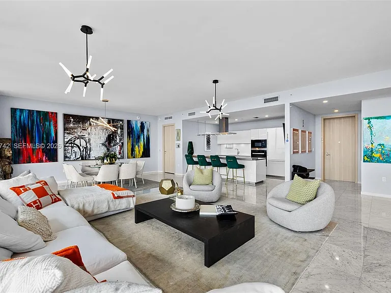1000 Brickell Plz #Penthouse 5304 — Photo 15