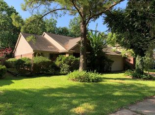 9015 Rippling Fields Dr, Houston, TX 77064