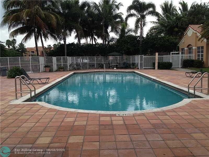 2nd image of 3840 Lyons Rd #2052