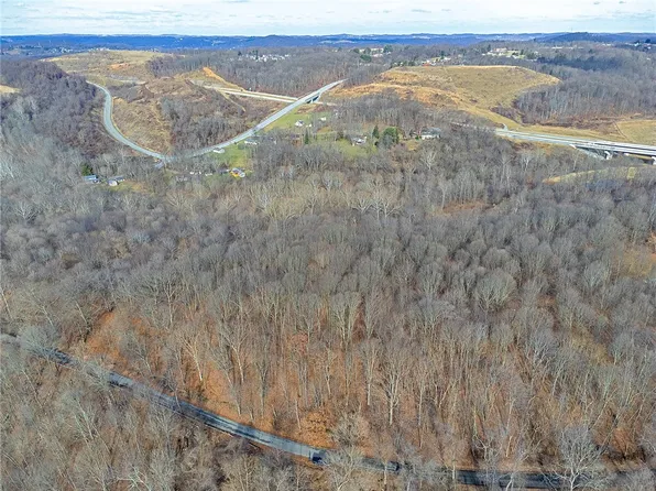 605 Davidson Siding Rd, Allison, PA 15413