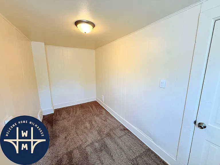 916 Grand Ave — Photo 16