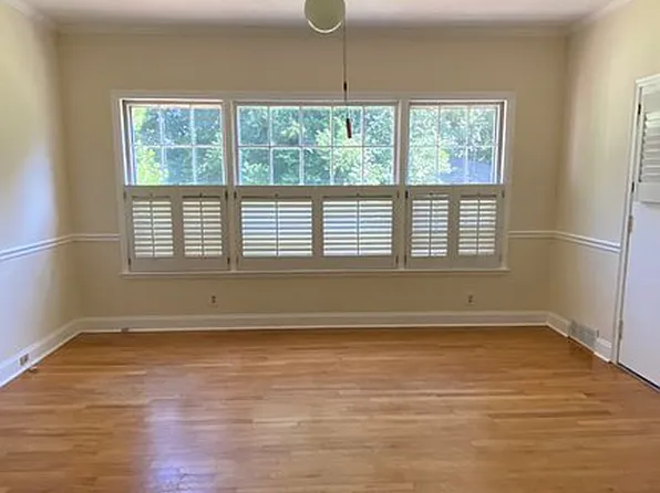1104 Stonewall St, Dublin, GA 31021