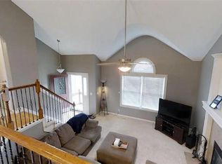 3711 SE Adams Dr, Blue Springs, MO 64014