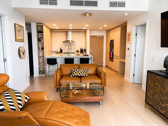 2nd image of 1441 Johnston Rd #1008
