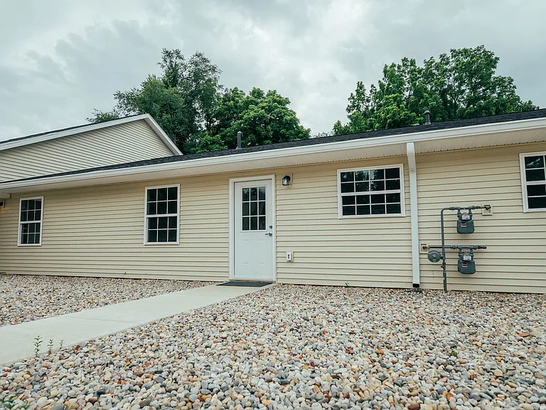 300 E Bacon St #4 — Photo 14