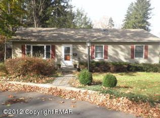 724 Clermont Ave, Stroudsburg, PA 18360