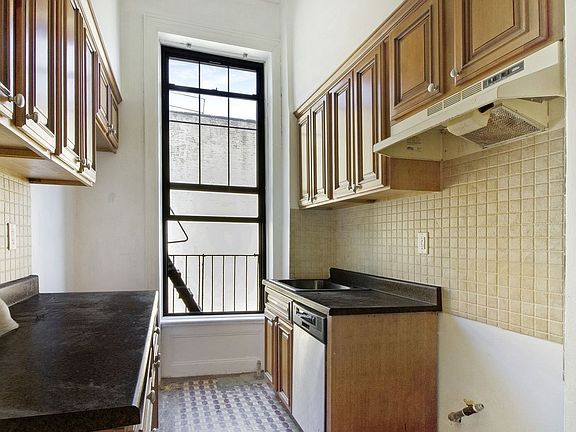 5th image of 63 1st Pl APT 3