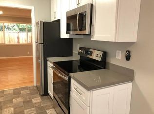 120 Alma St, Menlo Park, CA 94025