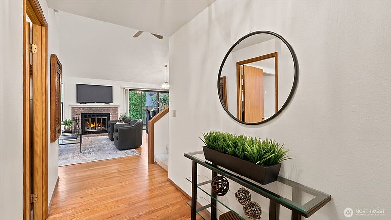 3rd image of 24243 SE 43RD Court