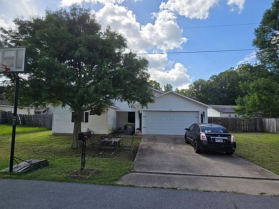 2nd image of 214 Spring Branch Dr