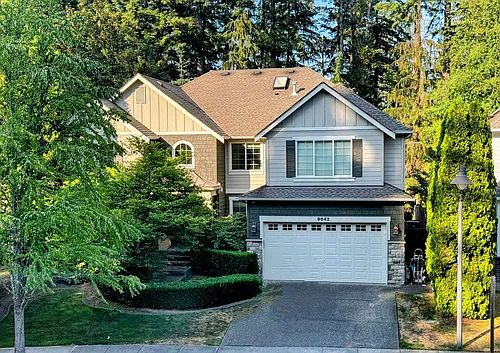 9642 222nd Ct NE Photo 1