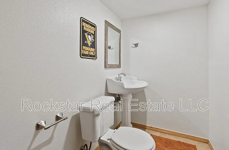 607 W Persimmon Ln — Photo 12