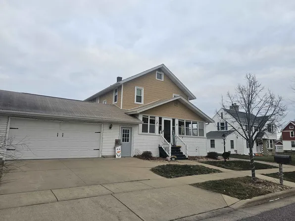837 S Adams St, Lancaster, WI 53813