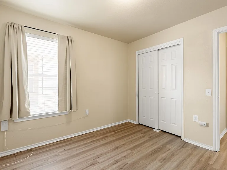 7400 Cayenne Ln — Photo 21