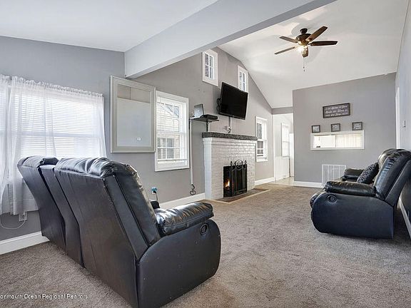 2nd image of 406 Morris Blvd