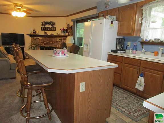 5th image of 4004 Vegas Ct